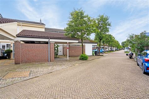 Huizen te koop in Soesterberg .